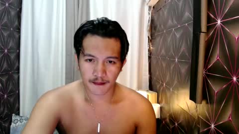 hunkylloyd online show from 12, 2, 2025