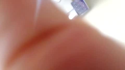 Snapshot of hunkyneighbor chatting on 20, 12, 2024 leo online show from 20, 12, 2024