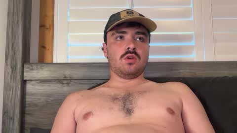 Snapshot of hunterbentleyy chatting on 3, 10, 2025 Hunter online show from 3, 10, 2025