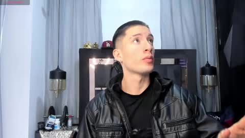 hunterheat_ online show from 24, 4, 2026