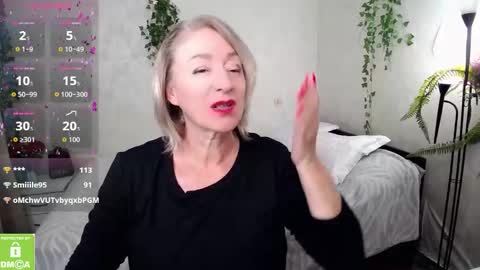 Snapshot of hunters_woman chatting on 11, 10, 2025 Irena online show from 11, 10, 2025