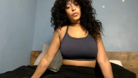 Goddess Hunyy online show from 7, 12, 2024