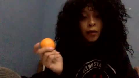 Goddess Hunyy online show from 1, 2, 2025