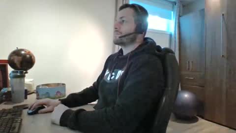 Snapshot of hurley7890 chatting on 12, 2, 2025 hurley7890 online show from 12, 2, 2025