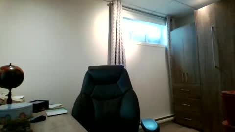 Snapshot of hurley7890 chatting on 18, 2, 2025 hurley7890 online show from 18, 2, 2025