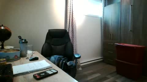 Snapshot of hurley7890 chatting on 25, 2, 2025 hurley7890 online show from 25, 2, 2025