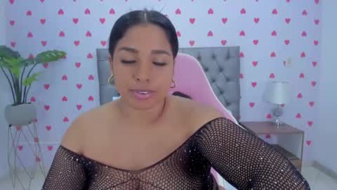 Snapshot of hurrem_had chatting on 5, 3, 2025 H U R R E M online show from 5, 3, 2025