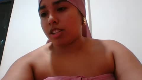 Snapshot of hurrem_had chatting on 28, 10, 2025 H U R R E M online show from 28, 10, 2025