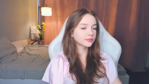 Lily online show from 4, 7, 2026