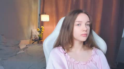 Lily online show from 5, 7, 2026