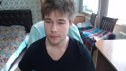 Tom online show from 17, 4, 2026