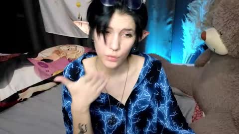 Hyeon Jin online show from 14, 1, 2025