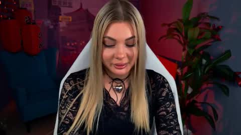 hyileyclark online show from 10, 3, 2026