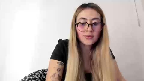 Hyun Joo online show from 16, 9, 2025