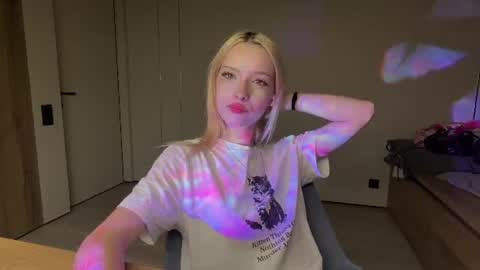 Anny online show from 24, 6, 2026