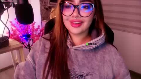 Snapshot of i_am_ari chatting on 5, 8, 2026 Ari online show from 5, 8, 2026