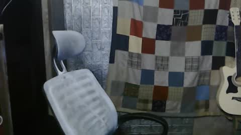 Kim online show from 1, 1, 2025