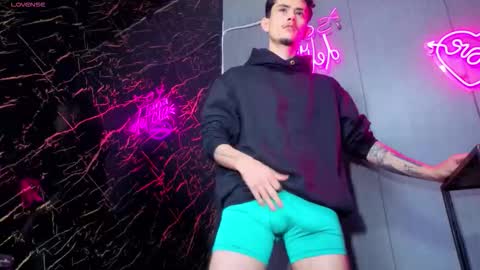 kelvis online show from 14, 11, 2025