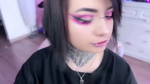 Asya  online show from 28, 2, 2025