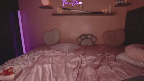 Snapshot of iam_eli chatting on 15, 2, 2026 online show from 15, 2, 2026