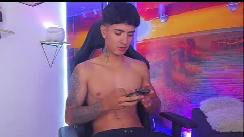 Light online show from 3, 10, 2025