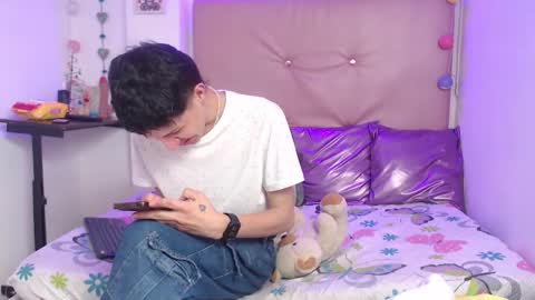 iam_lukas__ online show from 19, 12, 2025