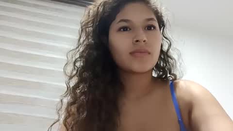 Snapshot of iam_nikki chatting on 14, 2, 2025 On instagram Imm NikkiHelp me reach 100 likes online show from 14, 2, 2025