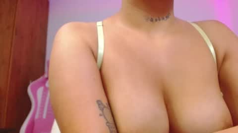 Salo  online show from 17, 10, 2025