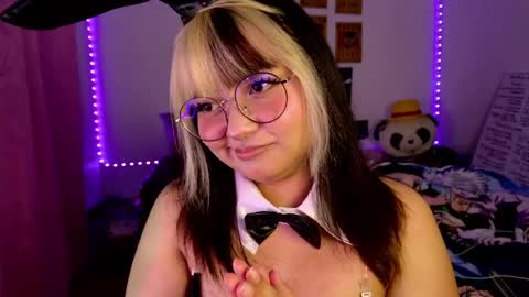 Zoe 3 online show from 6, 4, 2026