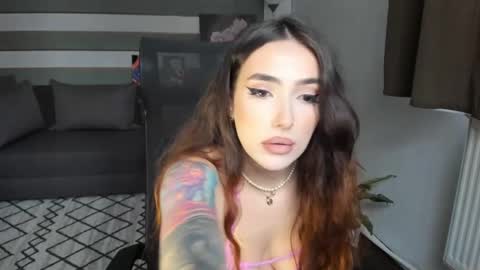 Baby Gal online show from 23, 12, 2024