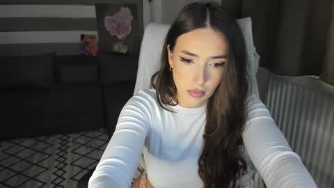 Baby Gal online show from 3, 10, 2025