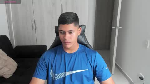 Snapshot of iamdylan777 chatting on 1, 10, 2025 Dylan independent model online show from 1, 10, 2025