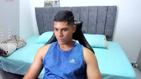 Dylan  independent model  online show from 26, 11, 2025