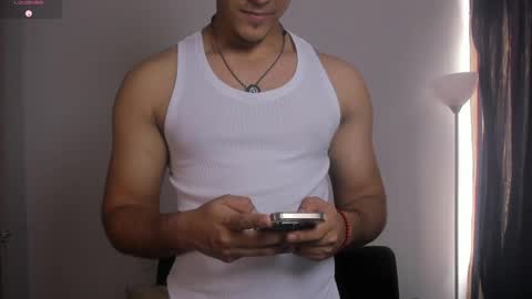 Dylan  independent model  online show from 7, 4, 2026