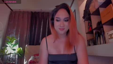 Snapshot of iamjazzmine chatting on 4, 3, 2025 Miss Jazzmine online show from 4, 3, 2025