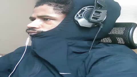 Snapshot of iamjohnny4u chatting on 15, 12, 2025 iamjohnny4u online show from 15, 12, 2025