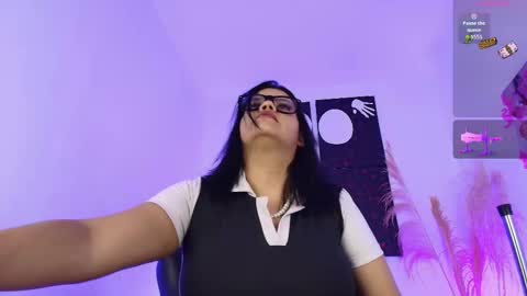 Snapshot of iamlola_ chatting on 16, 10, 2025 IM LOLA online show from 16, 10, 2025