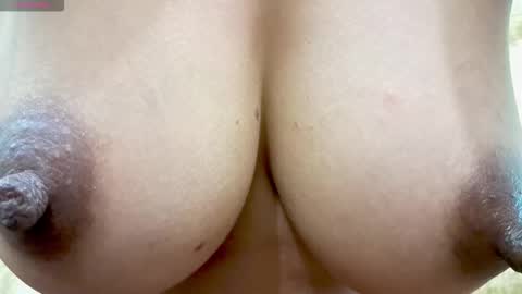 Snapshot of iamsomeone1234 chatting on 5, 11, 2025 Iamnidhicam online show from 5, 11, 2025