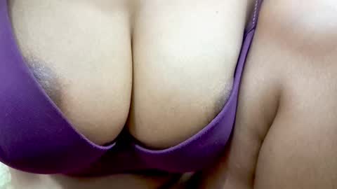 Snapshot of iamsomeone1234 chatting on 2, 2, 2026 Iamnidhicam online show from 2, 2, 2026