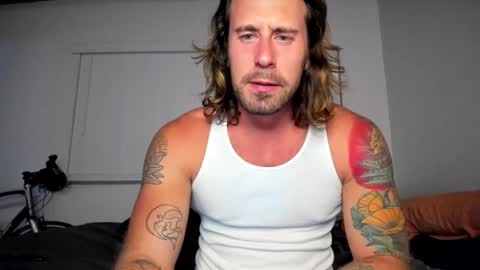 Snapshot of iamtarzan91 chatting on 20, 11, 2025 Iamtarzan91 online show from 20, 11, 2025