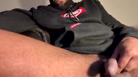 iamtheone403 online show from 10, 10, 2025