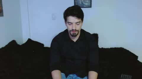 Snapshot of ian_davis chatting on 13, 11, 2025 Ian Davis online show from 13, 11, 2025