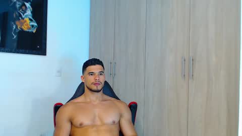 I A N -- H A M M E R online show from 18, 9, 2025