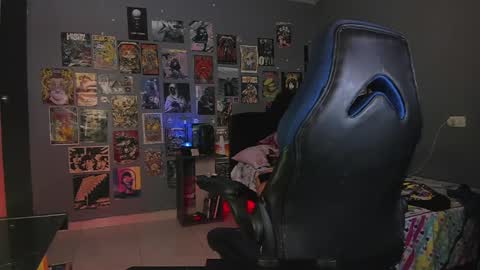 Snapshot of ian_versace chatting on 13, 12, 2024 Andres online show from 13, 12, 2024
