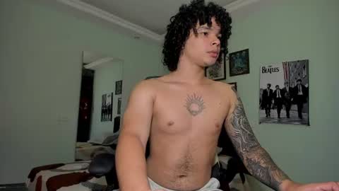 Snapshot of ian_versace chatting on 26, 6, 2026 Andres online show from 26, 6, 2026