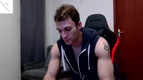 Snapshot of ianandersson27 chatting on 11, 2, 2025 Ian Andersson online show from 11, 2, 2025