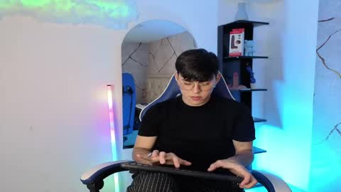 Ian  online show from 5, 6, 2026