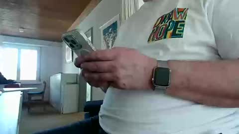 iandy12 online show from 9, 3, 2025