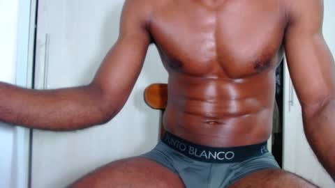 Snapshot of ianrashatxxx chatting on 10, 2, 2025 Ian Rashad online show from 10, 2, 2025