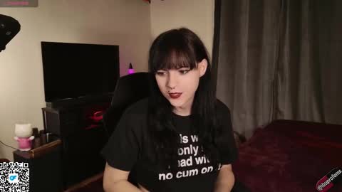 Snapshot of ibuprofems chatting on 11, 11, 2025 ibuprofems online show from 11, 11, 2025